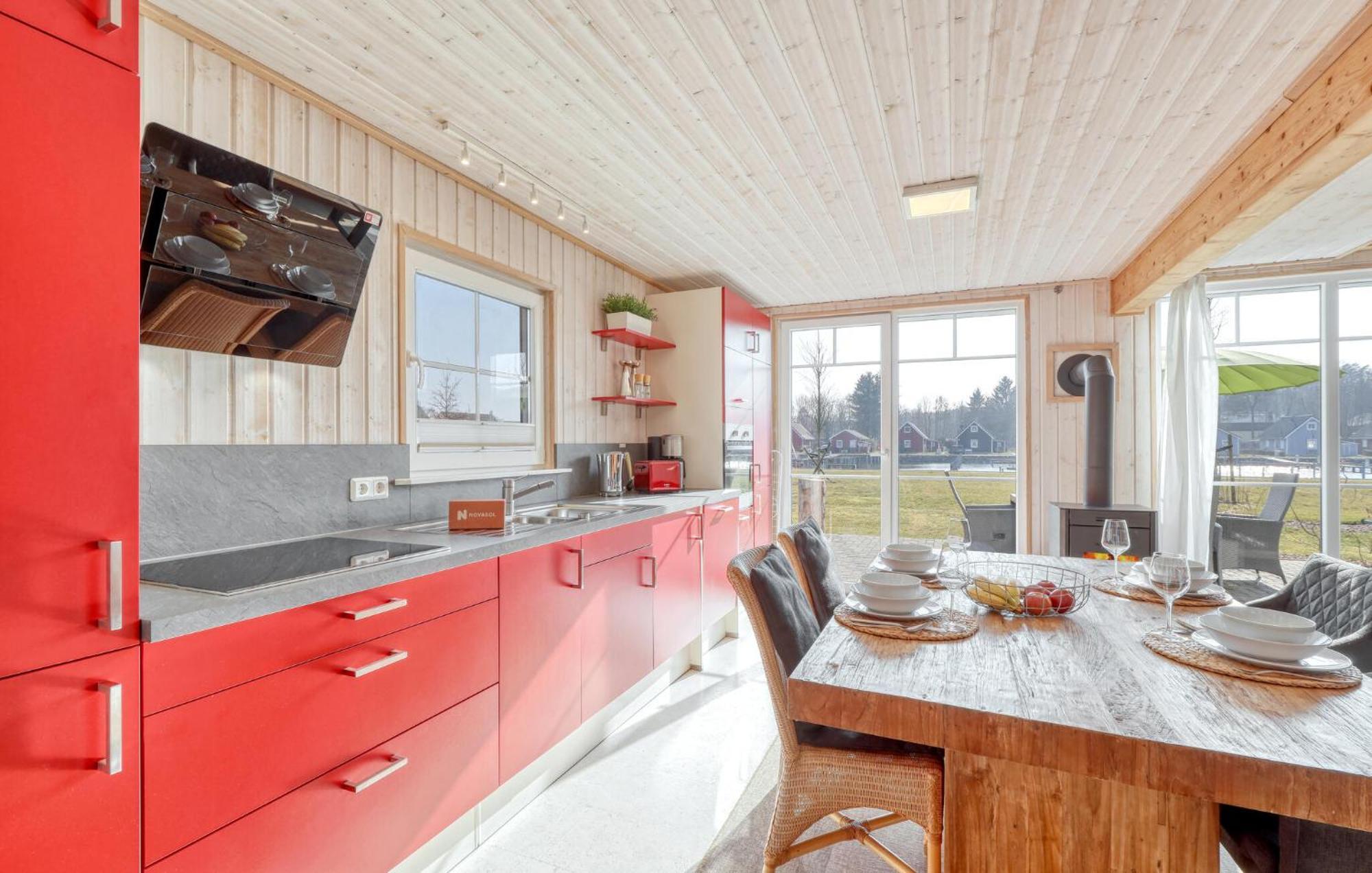 2 Bedroom Stunning Home In Zerpenschleuse Exterior photo